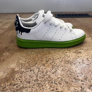 Adidas Kids White Sneakers with Green Soles